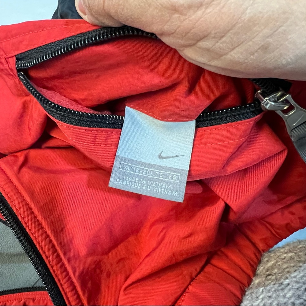 VINTAGE Nike reversible jacket Y2K size 18/20 - Picture 8 of 12